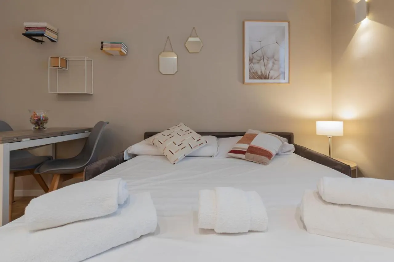 New Apartment - Argonne 26 Milan 0*,  Italy